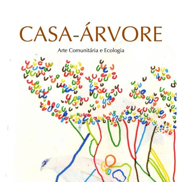 CASA ÁRVORE